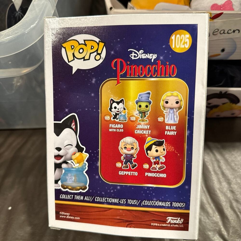 Figaro with cleo funko pop 1025. Listing #1 - Picture 3 of 6